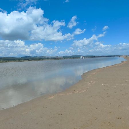 Gruissan, Studio Cabine, Au Calme Vue Degagee Sur Marina ภายนอก รูปภาพ